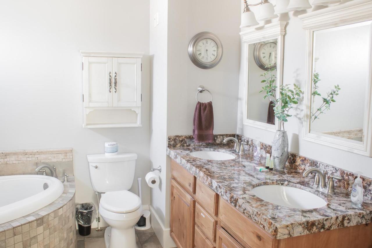Family Friendly Home - Utah Valley Sanctuary โอเร็ม ภายนอก รูปภาพ